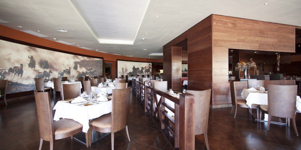 1604667975000 1604667975000