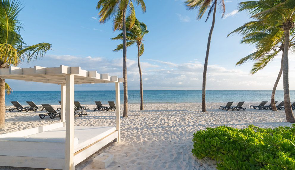 cataloniabavarobeach-privilegedbeach-1_0 cataloniabavarobeach-privilegedbeach-1_0