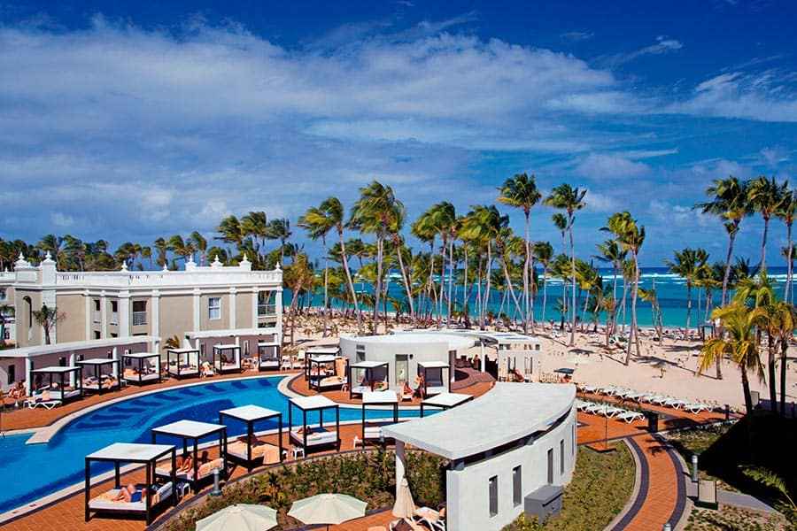 pool-riu-palace-bavaro-3_tcm55-226468 pool-riu-palace-bavaro-3_tcm55-226468