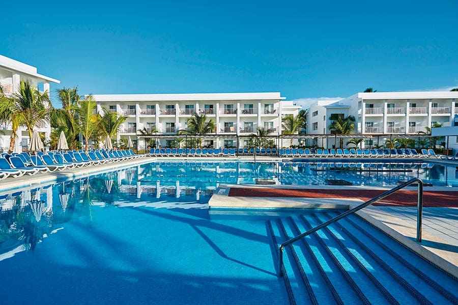 pools-riu-bambu-5_tcm55-224495 pools-riu-bambu-5_tcm55-224495
