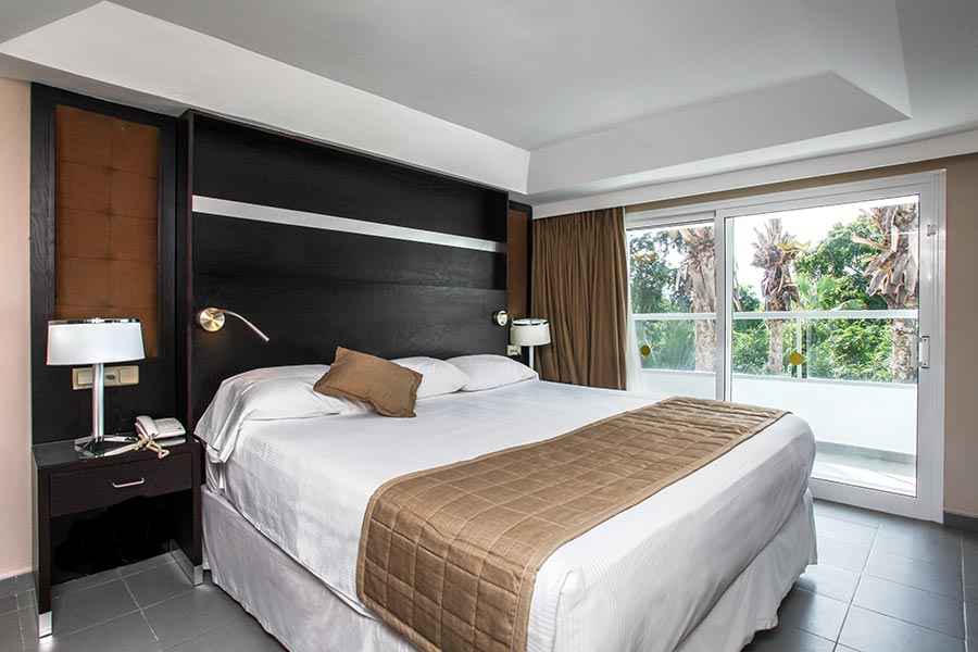 room-riu-naiboa_tcm55-229752