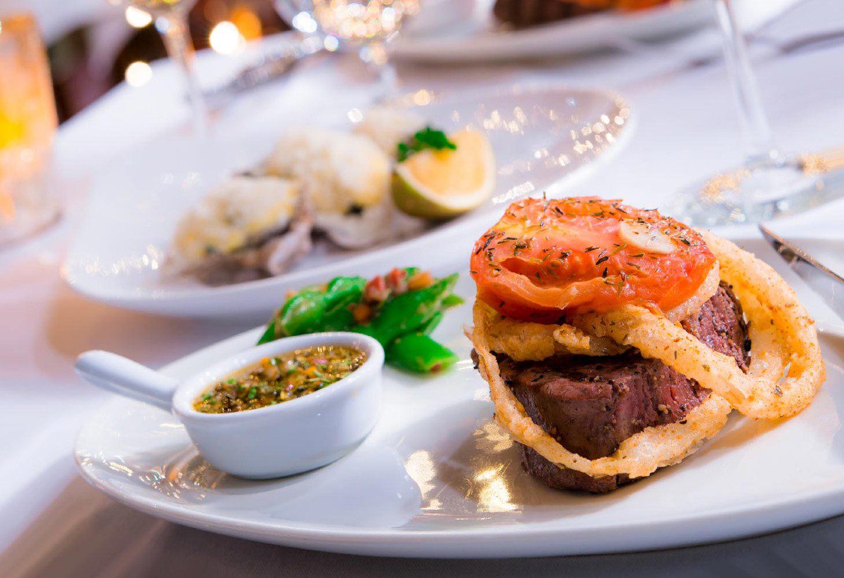 sls-dining-5d2489b21 sls-dining-5d2489b21