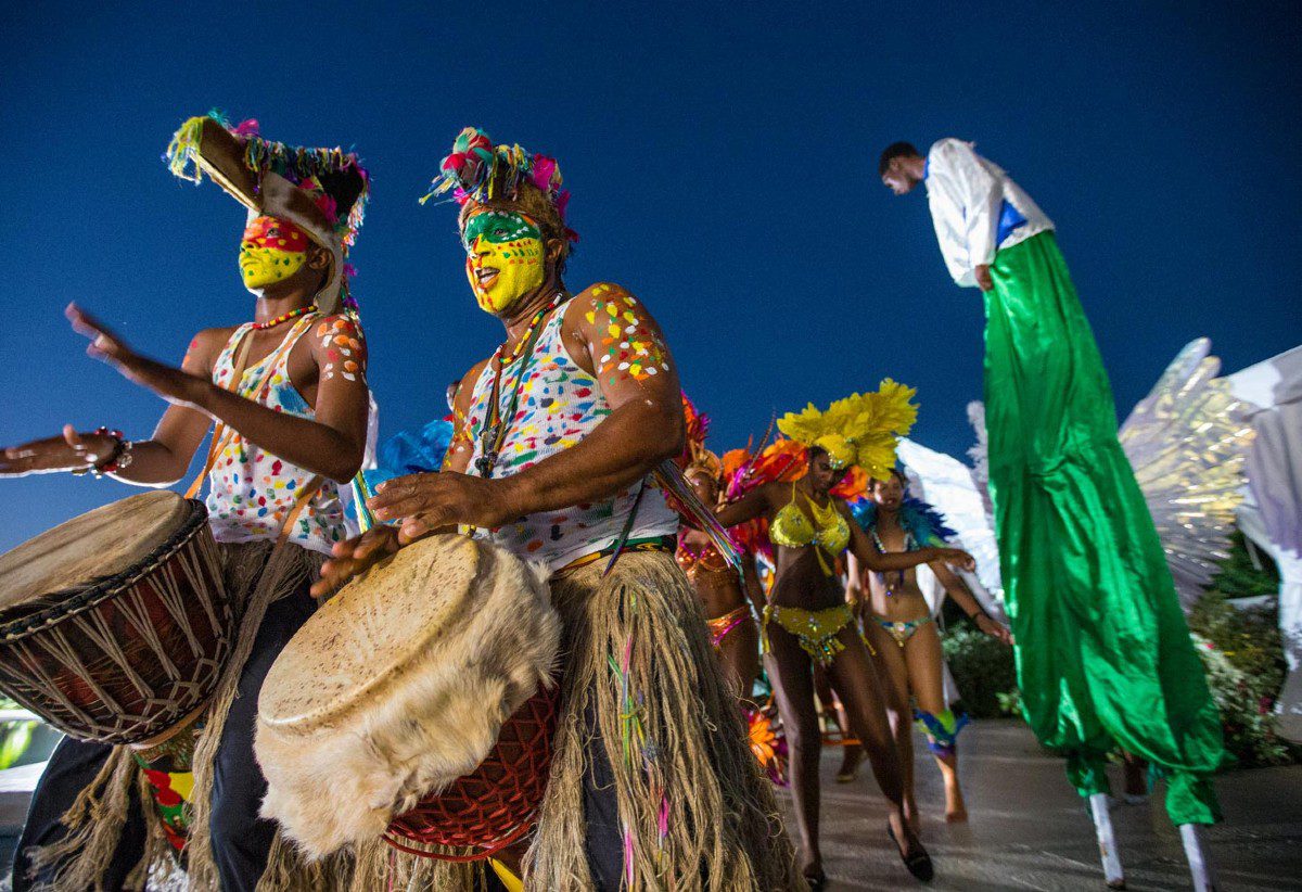 sls-entertainment-43d7473c8 sls-entertainment-43d7473c8