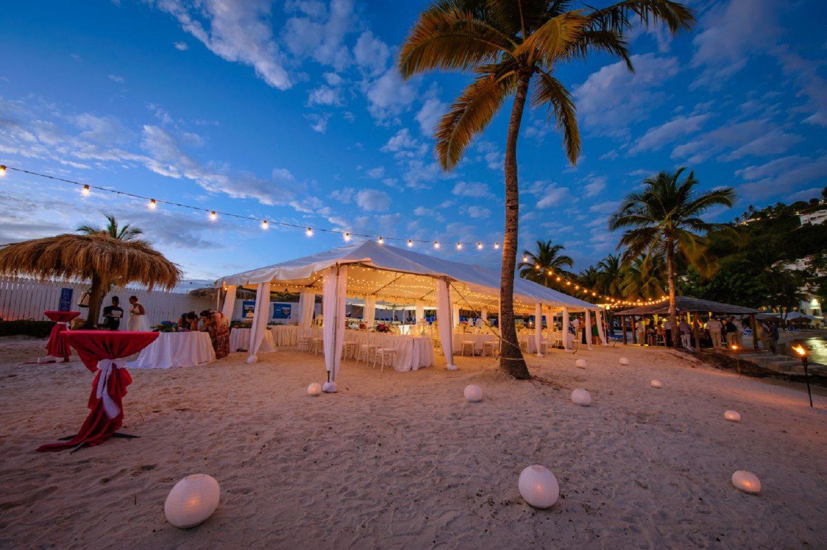 1d44064612382cda716b99f16923d06e 1d44064612382cda716b99f16923d06e