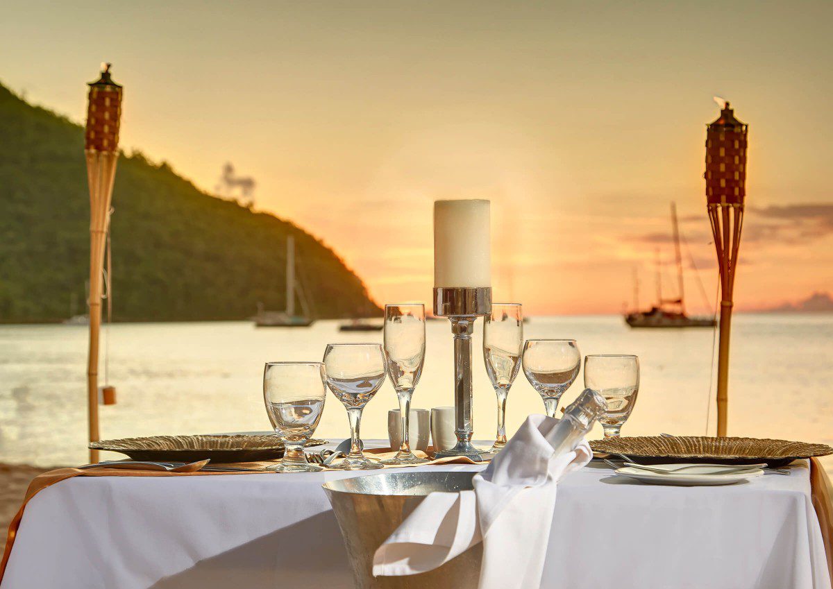 mystique_royal_sunset_romantic_dinner_lr_0003-627026801d578-optimized mystique_royal_sunset_romantic_dinner_lr_0003-627026801d578-optimized