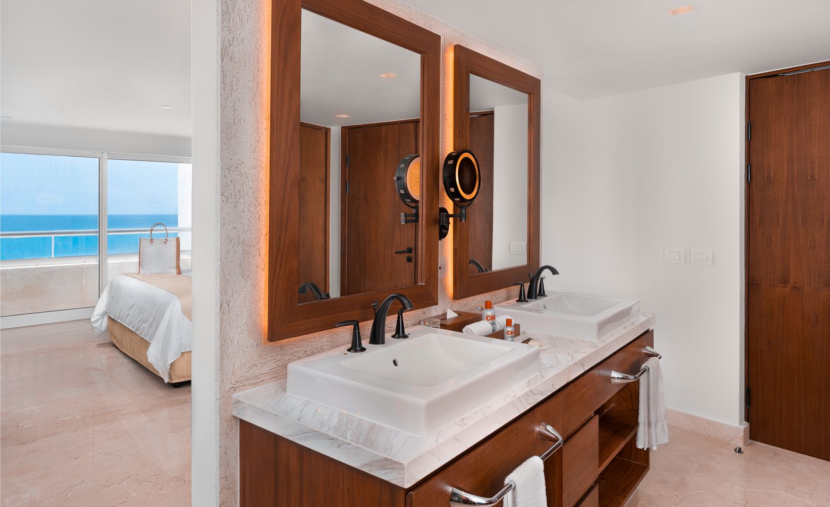 sp_gallery_accom_gallgrid_1620x990a_2d6a48bdee sp_gallery_accom_gallgrid_1620x990a_2d6a48bdee