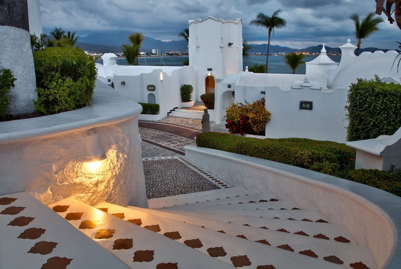 181-Pasillo-h-06-03_For_Web-1280x858 181-Pasillo-h-06-03_For_Web-1280x858