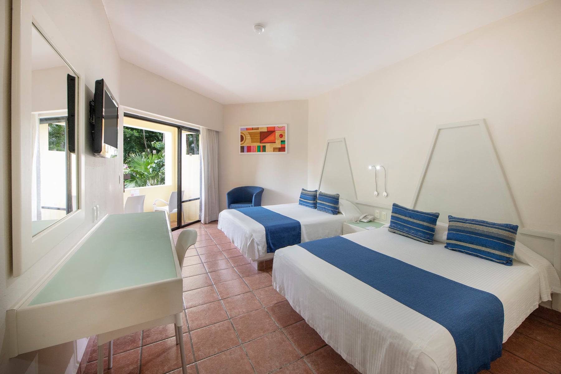 16316_guest_room_sup_garden_2Q_0qn_1 16316_guest_room_sup_garden_2Q_0qn_1