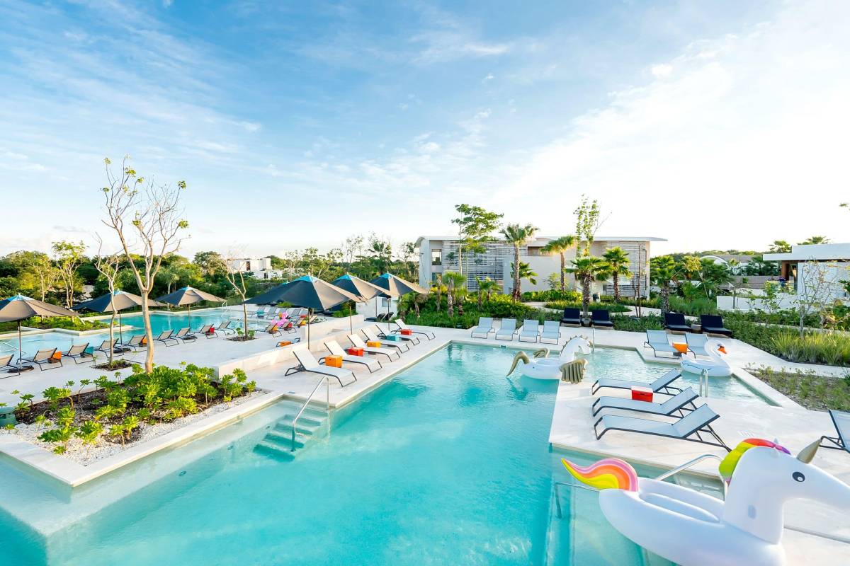 Andaz-Mayakoba-Resort-Riviera-Maya-P057-Lagoon-Poo Andaz-Mayakoba-Resort-Riviera-Maya-P057-Lagoon-Poo