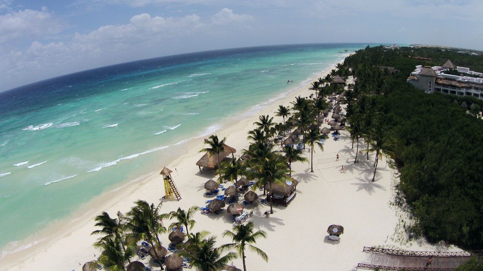 Playa-y-piscina1 Playa-y-piscina1