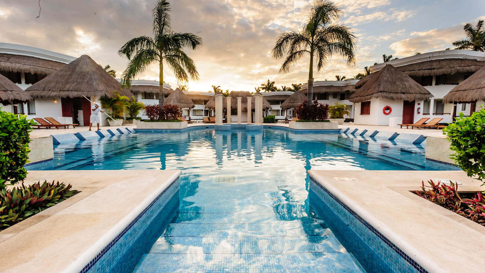 PlayaPiscina-Grand-Sunset-piscina1 PlayaPiscina-Grand-Sunset-piscina1