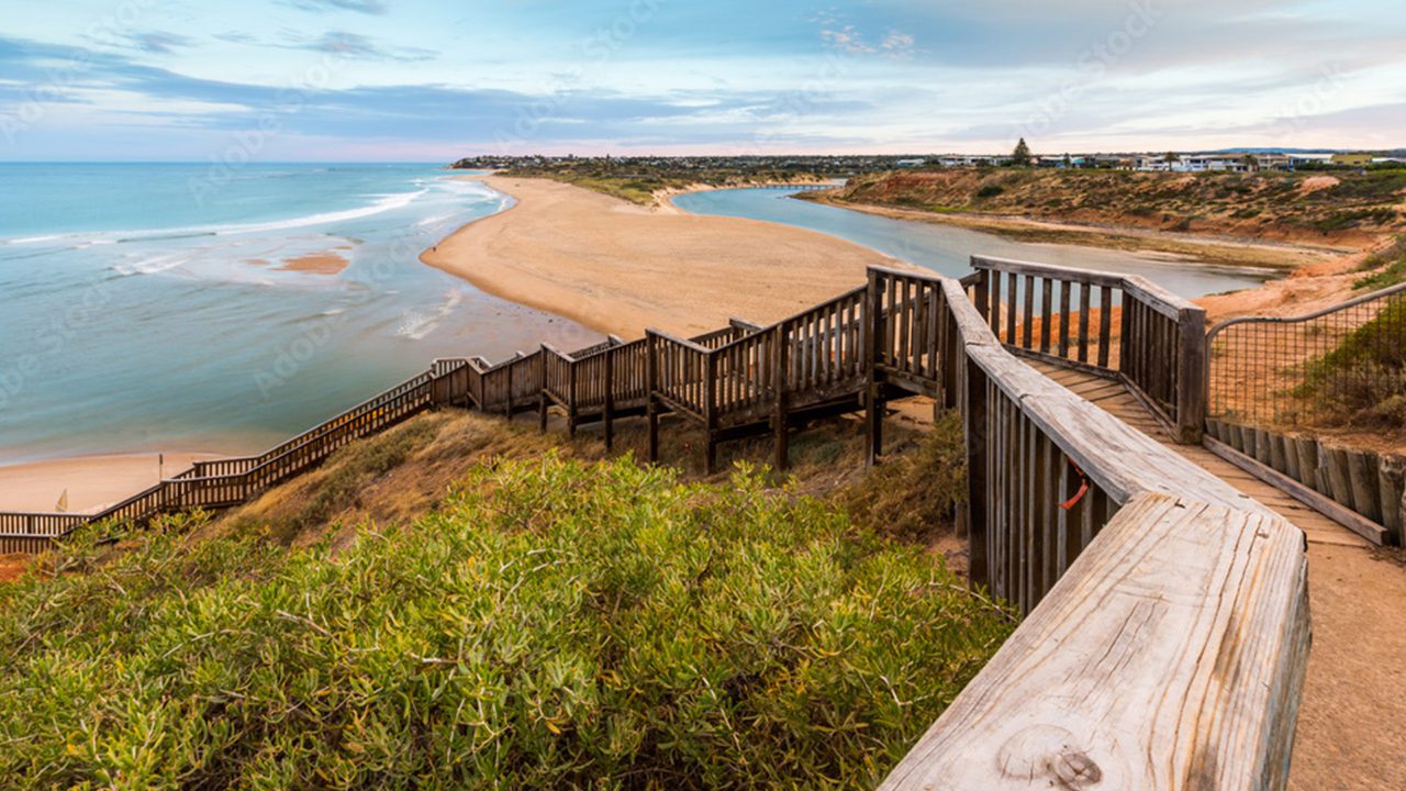 Relax on the stunning beaches of the Fleurieu Peninsula https://dev.travelonica.com/wp-content/uploads/2023/08/Relax-on-the-stunning-beaches-of-the-Fleurieu-Peninsula-1280x720.jpg