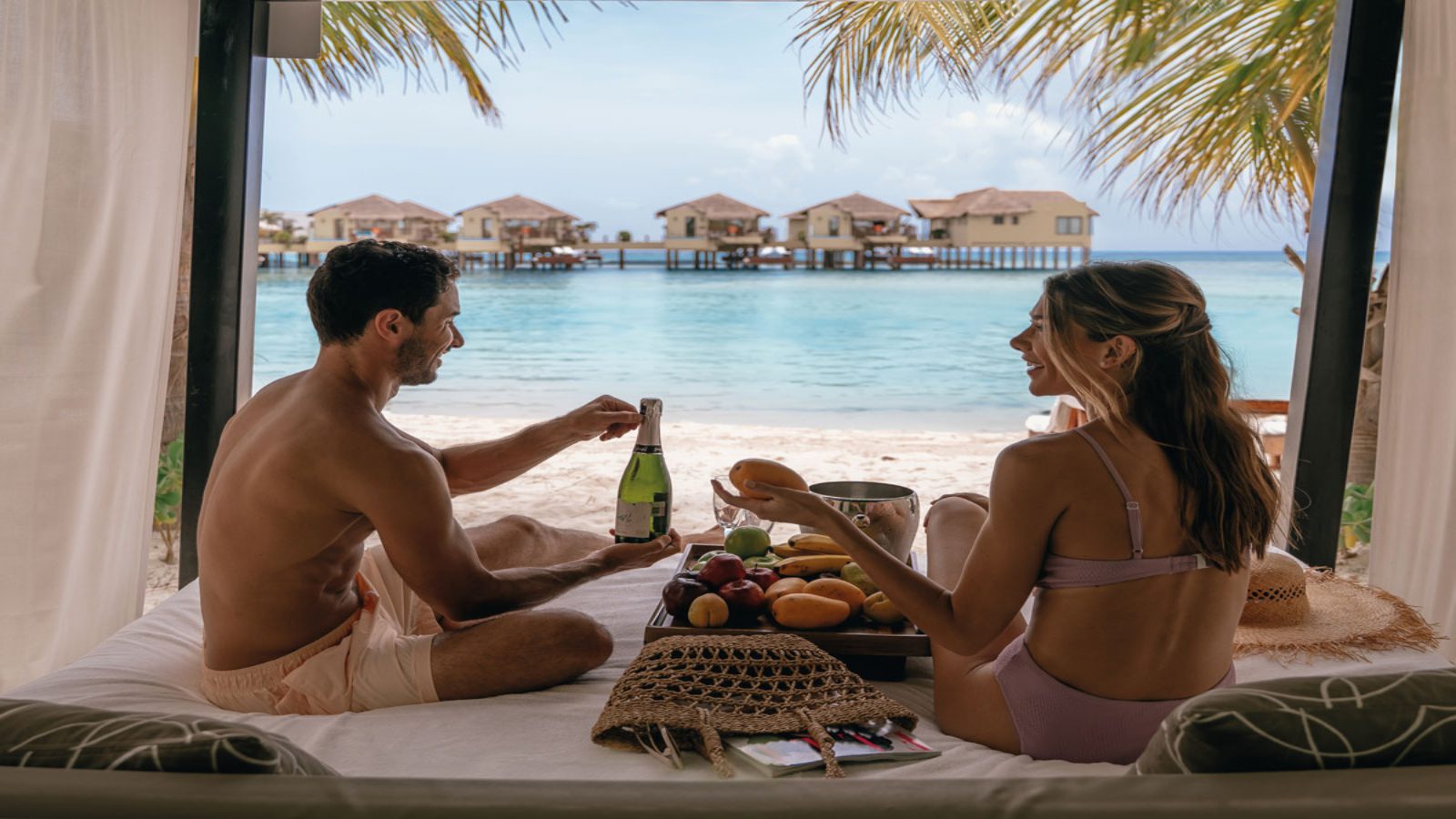 collage02-maroma-resortpage-HiRes collage02-maroma-resortpage-HiRes