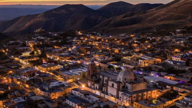 fiesta-de-luz-en-san-luis-potosi-real-de-catorce https://dev.travelonica.com/wp-content/uploads/2023/08/fiesta-de-luz-en-san-luis-potosi-real-de-catorce-640x360.jpg