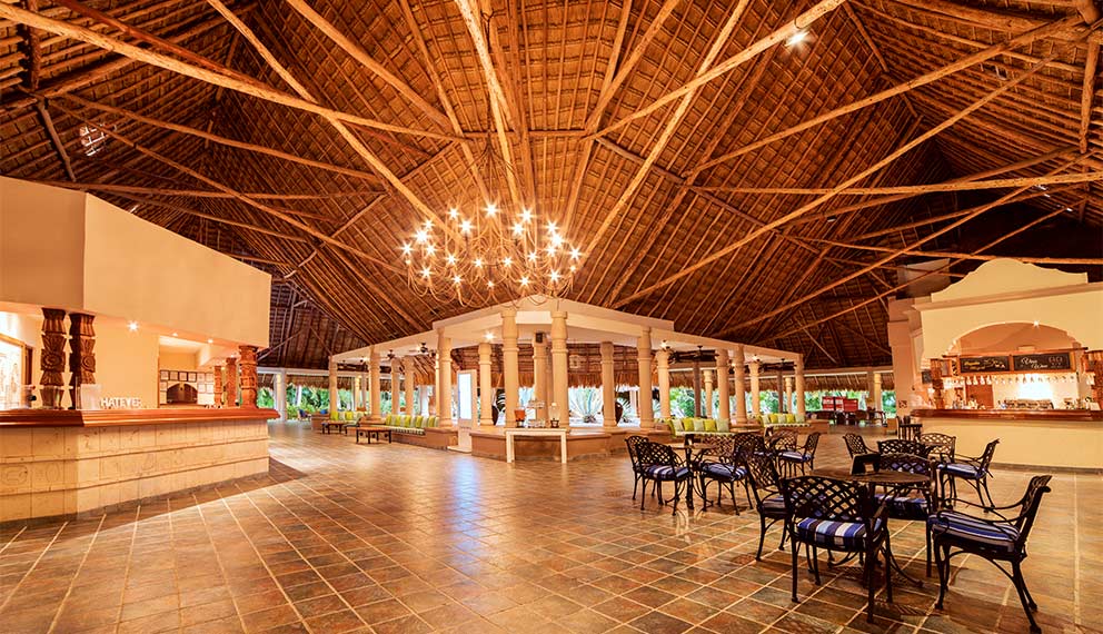 lobby-001b lobby-001b