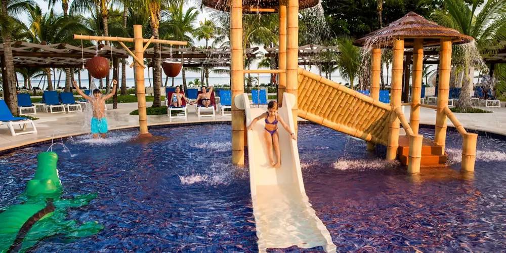 BMAYAB_POOL_25-1_qlt=75&wid=1000&hei=500&fit=crop,