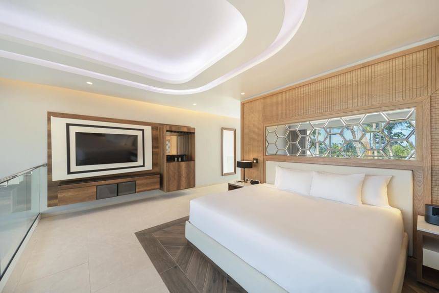 sunrise-presidential-suite-private-pool-1 sunrise-presidential-suite-private-pool-1