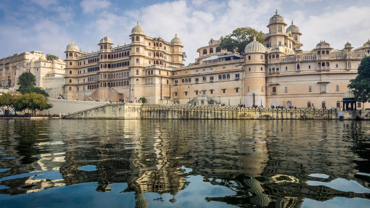 509-Unforgettable-destinations-in-India-lake-cities https://dev.travelonica.com/wp-content/uploads/2024/09/509-Unforgettable-destinations-in-India-lake-cities-1280x720.jpg